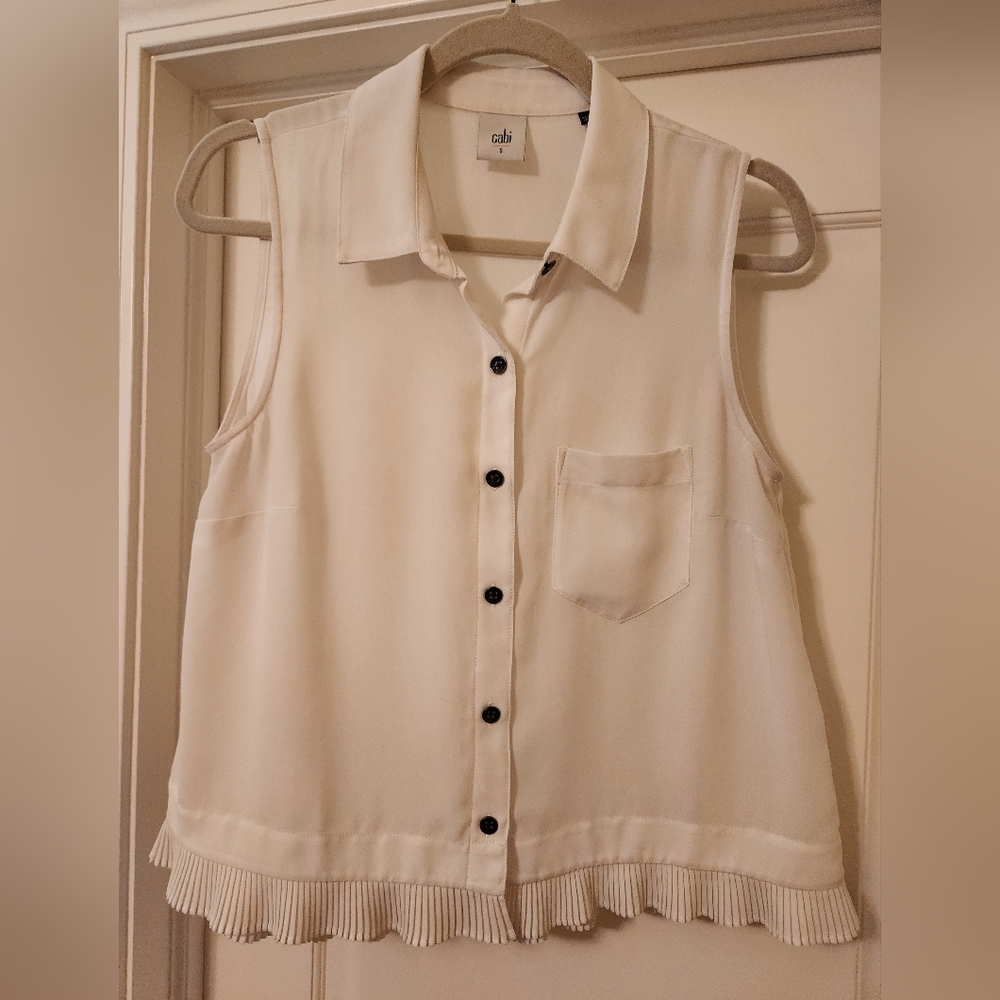 CABI Pleated Blouse White Size S #3439 EUC